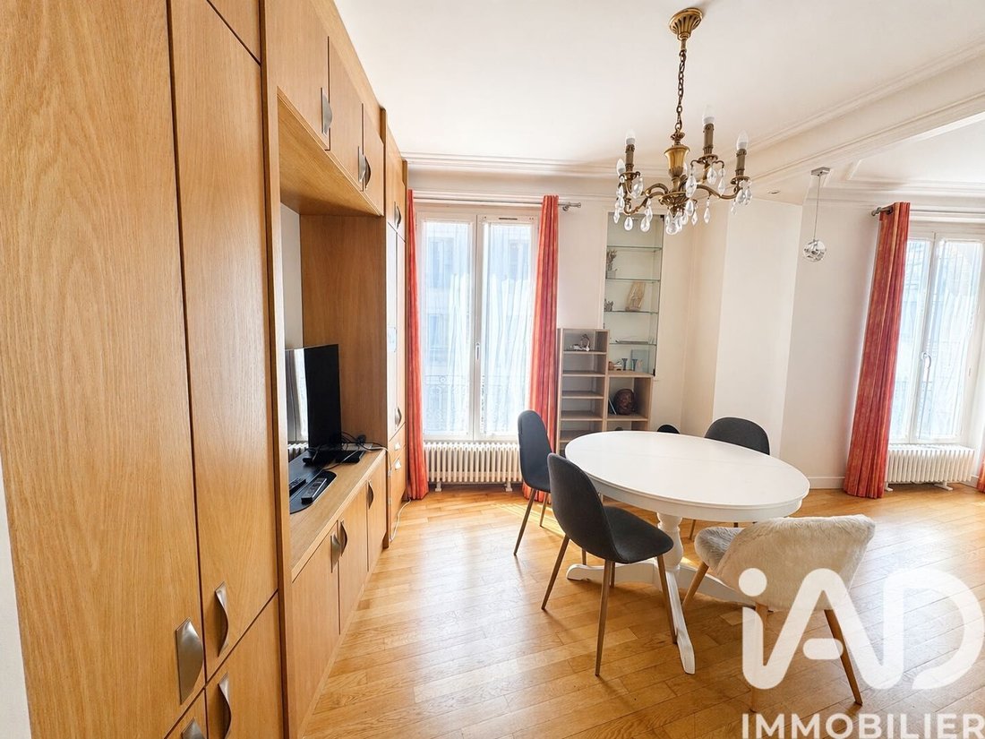Apartment in Violet Commerce, Paris 15e Arrondissement, Paris 2 - 18051696