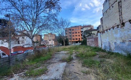 Terrain à Martorell, Catalogne, Espagne 1