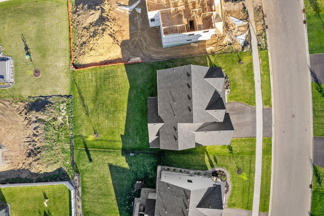 House in Lakeville, Minnesota, United States 4 - 18045570