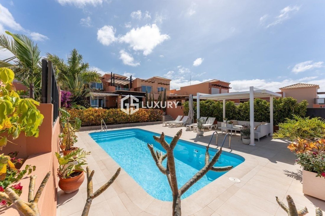 House in La Caleta, Adeje, Canary Islands 2 - 18044536