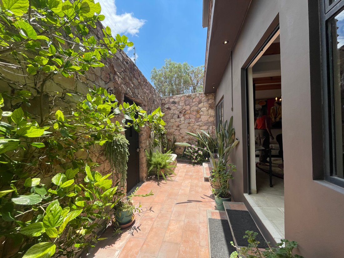 House in Presita Guadalupe, Guanajuato, Mexico 5 - 18047691
