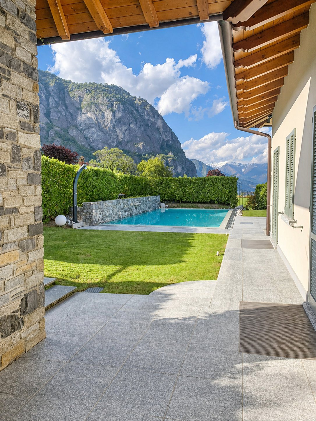Villa in Tremezzina, Lombardy, Italy 3 - 18051261