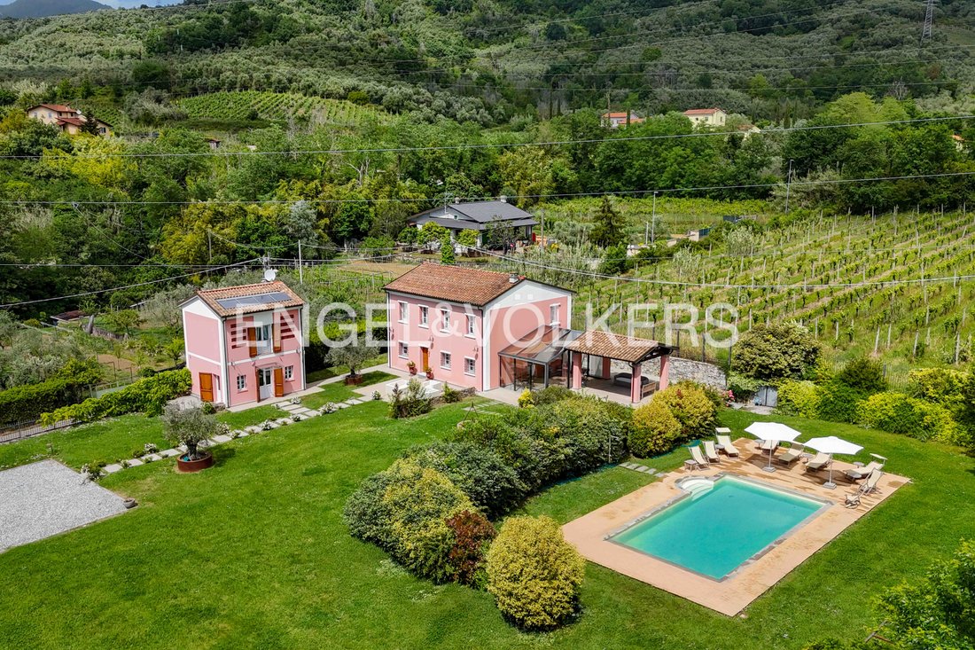 Villa in Isola, Casano, Liguria 1 - 18045088
