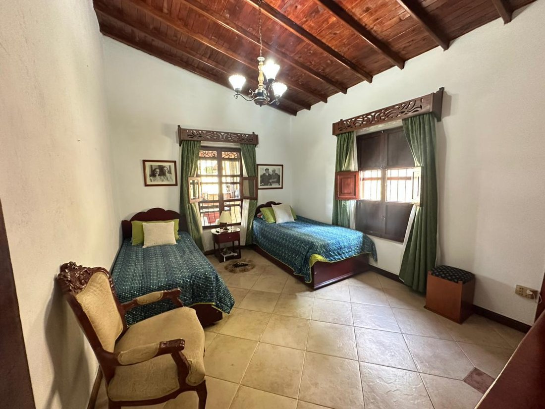 Estate in Vereda Curazao, Antioquia, Colombia 3 - 18047154
