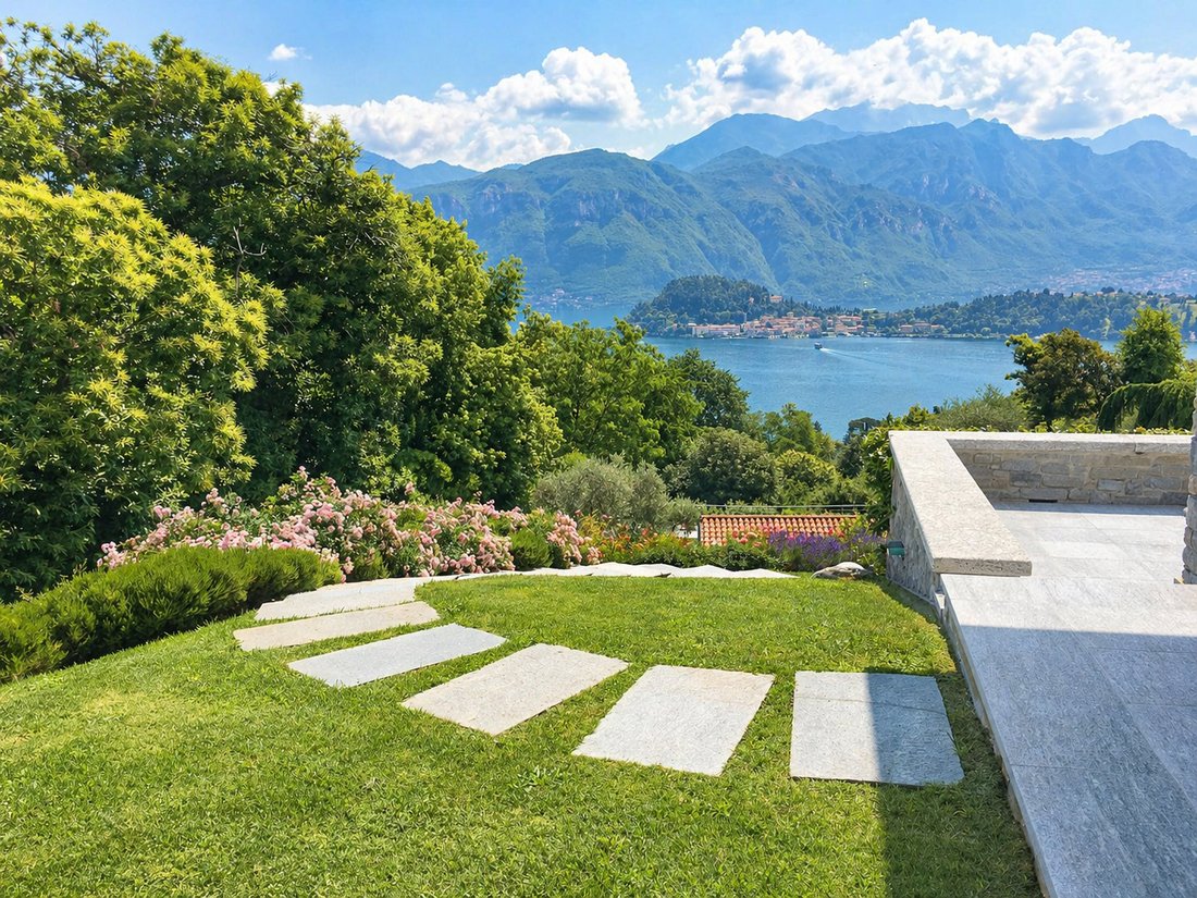 Villa in Tremezzina, Lombardy, Italy 2 - 18051261