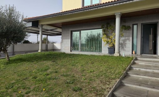 Villa in Rio de Loba, Viseu District, Portugal 1