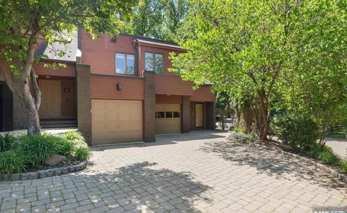 Townhouse in Englewood, New Jersey, United States 1