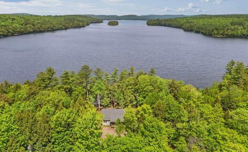 House in Fayette, Maine, United States 1