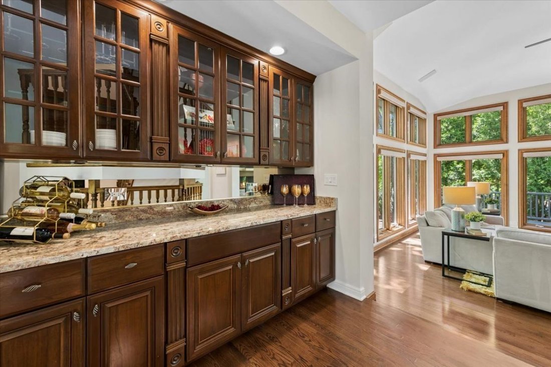 House in Bolingbrook, Illinois, United States 4 - 18052473