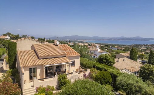 Casa en Fréjus, Provenza-Alpes-Costa Azul, Francia 1