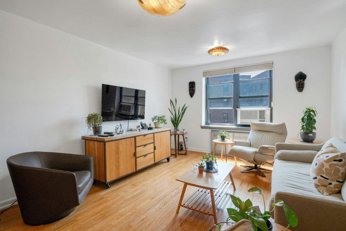Condo in New York, New York, United States 3 - 18051354