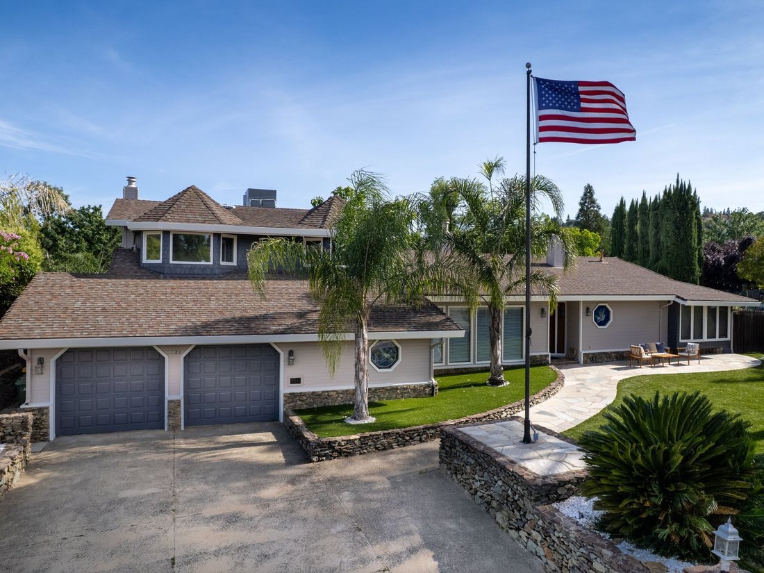 El Dorado Hills, California, United States 1 - 17726154