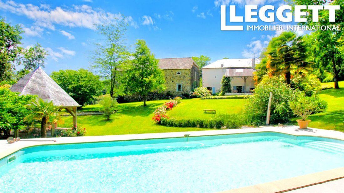 House in Pau, Nouvelle-Aquitaine, France 2 - 17506391
