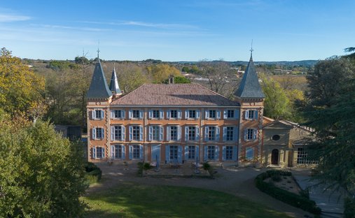 Castillo en Pézenas, Occitania, Francia 1