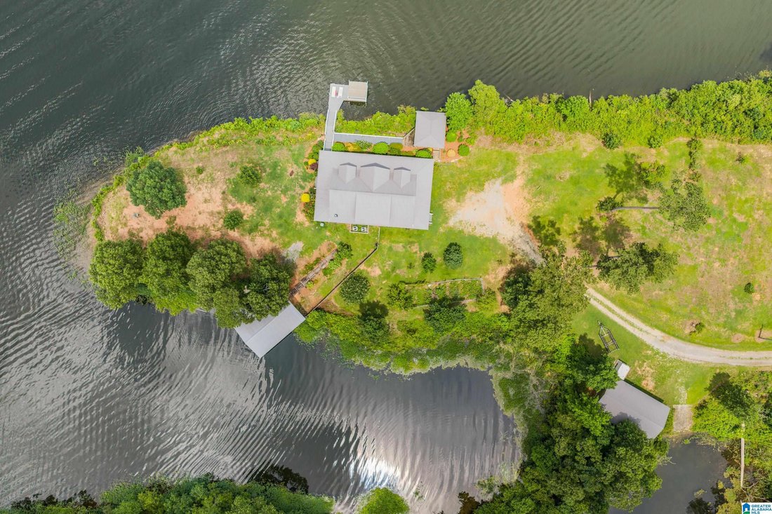House in Clanton, Alabama, United States 2 - 18051180