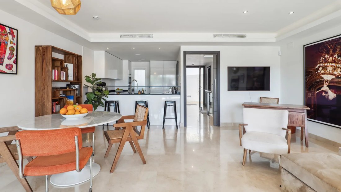 House in Marbella, Andalusia, Spain 5 - 18050936