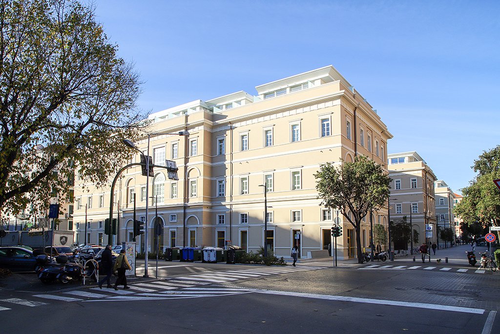 Apartment in Savona, Liguria, Italy 2 - 18053141
