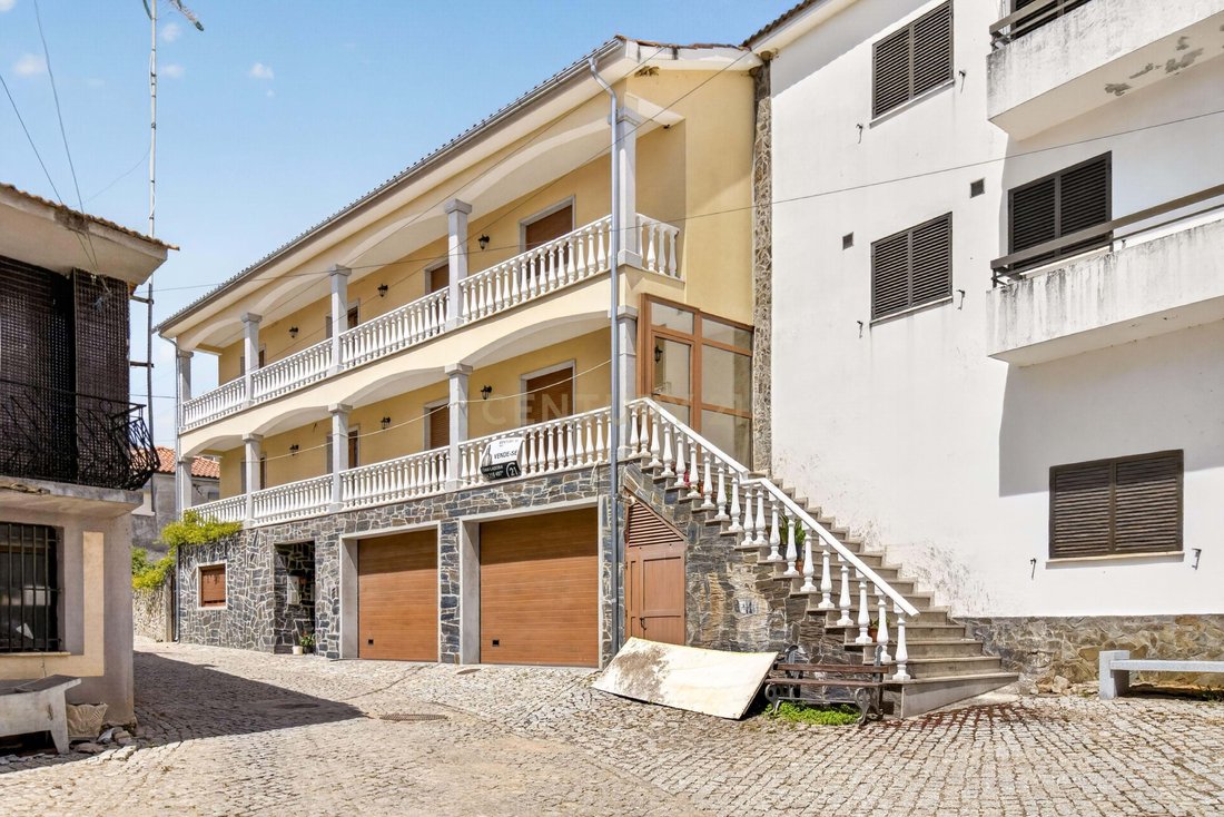 Villa in Carcao, Braganca District, Portugal 1 - 17482468
