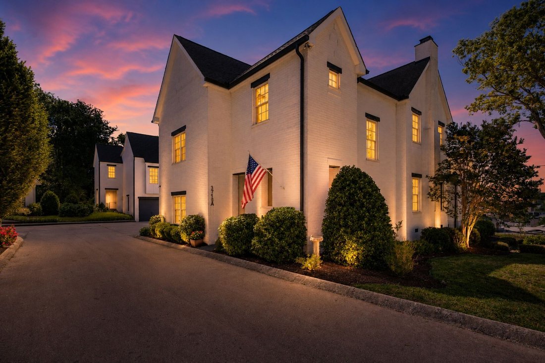 Co Op in Forest Hills, Tennessee, United States 1 - 18053467