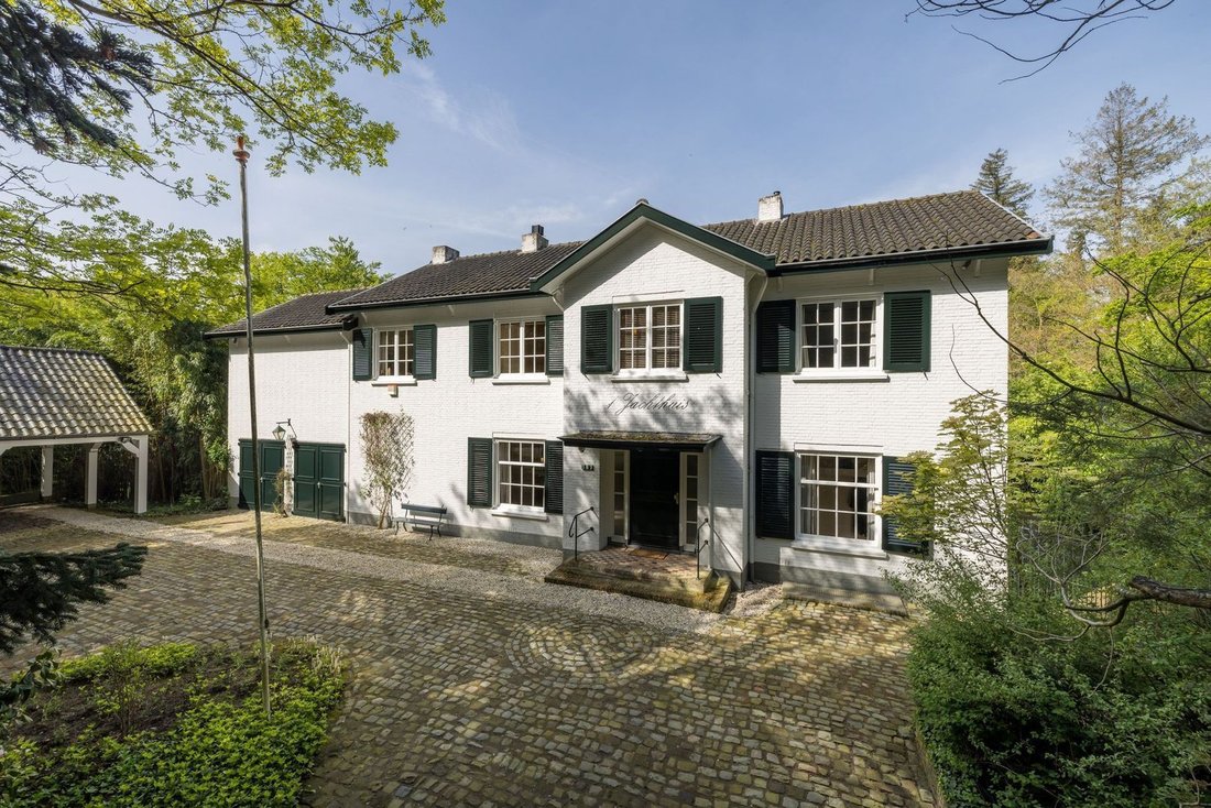 Villa in Breda, North Brabant, Netherlands 5 - 18053398