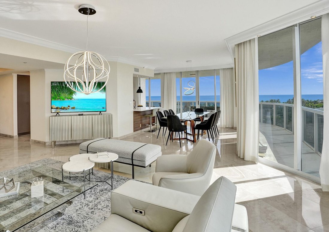 Condo in Fort Lauderdale, Florida, United States 1 - 18053233