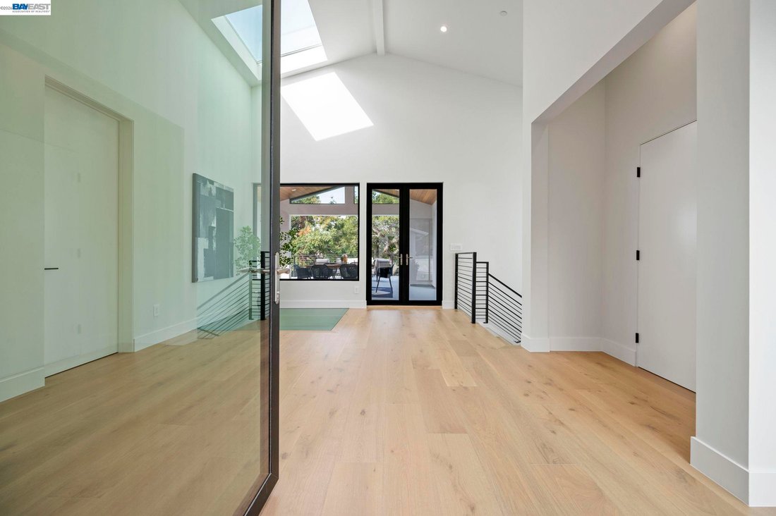 House in Oakland, California, United States 4 - 18019793