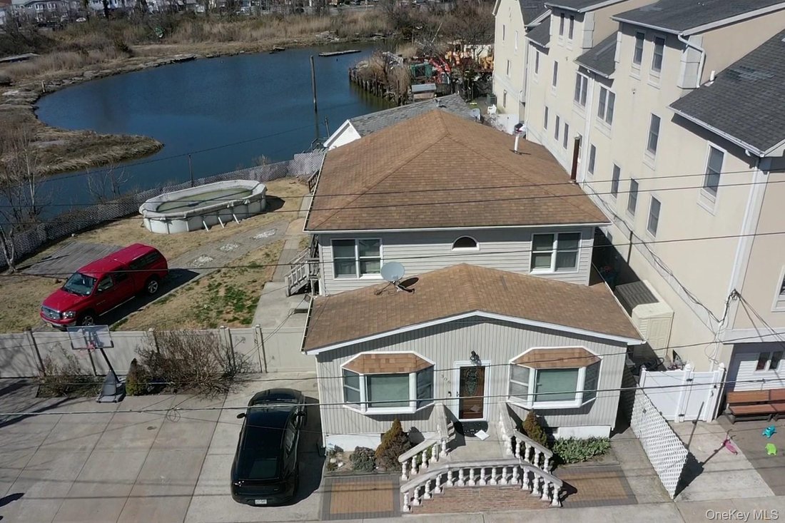 House in New York, New York, United States 3 - 18052966