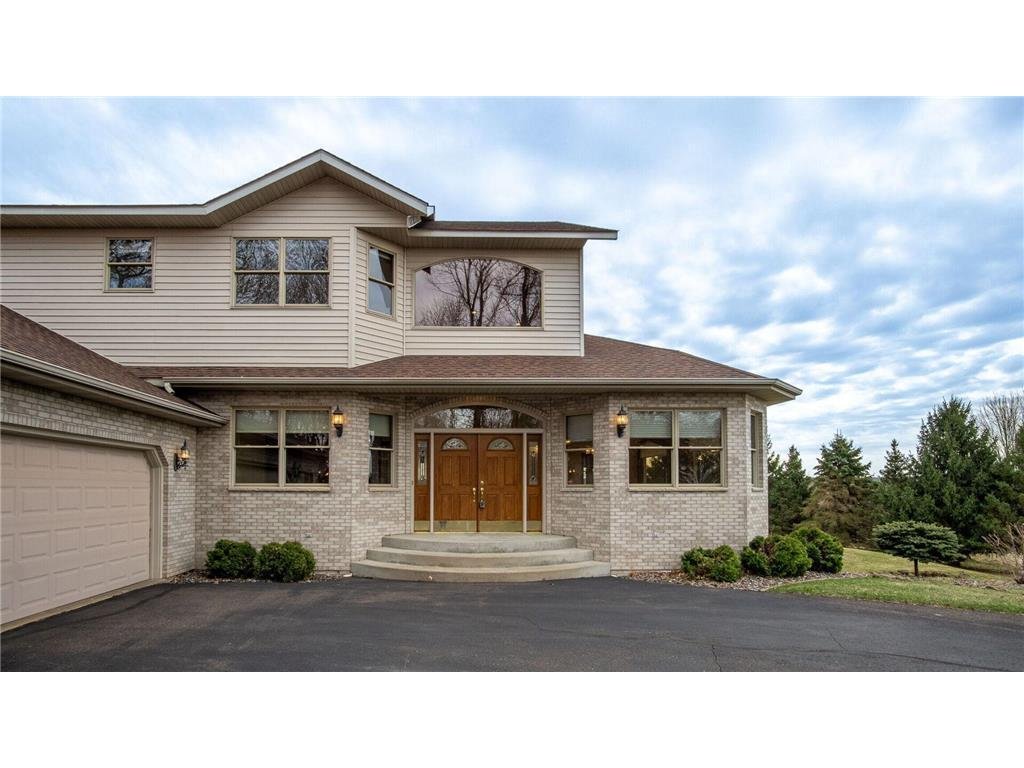 House in Eleva, Wisconsin, United States 2 - 17788421