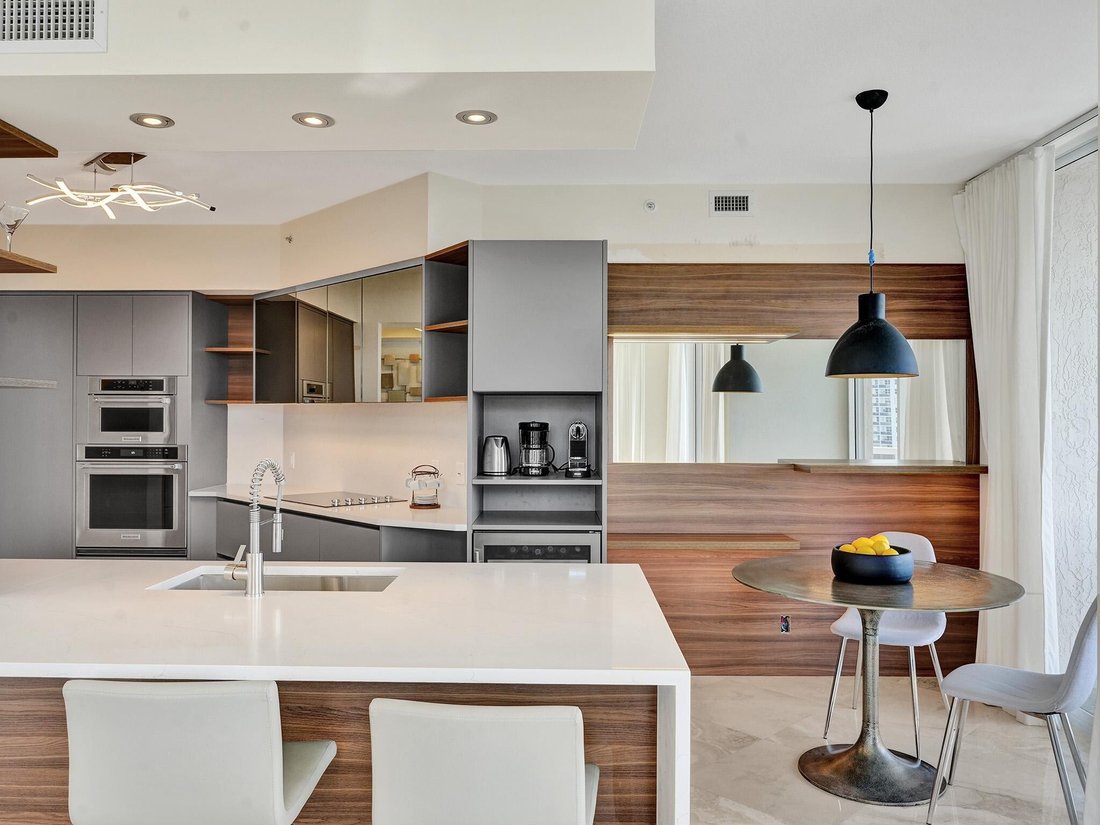 Condo in Fort Lauderdale, Florida, United States 5 - 18053233