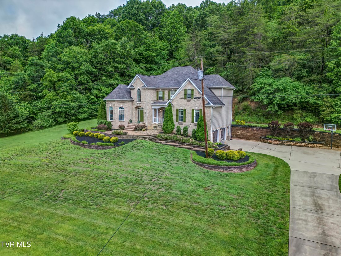 House in Greeneville, Tennessee, United States 2 - 17945424