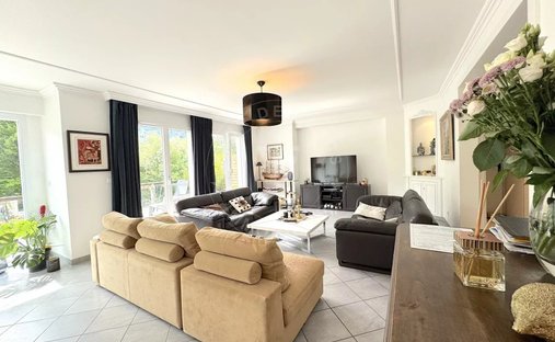 Haus in Bluffy, Auvergne-Rhone-Alpen, Frankreich 1