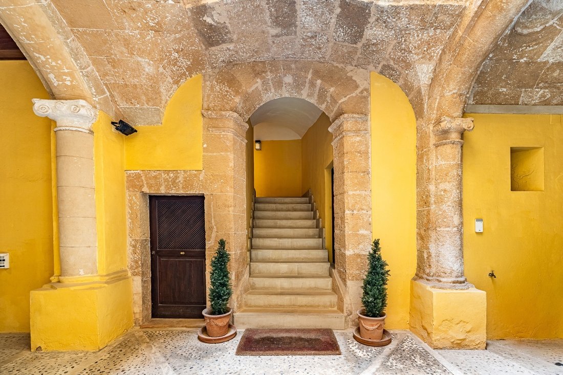 Estate in Palma, Balearic Islands, Spain 2 - 18053307