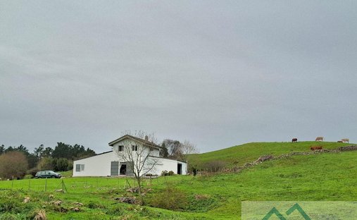 Casa a Ribamontan al Monte, Cantabria, Spagna 1