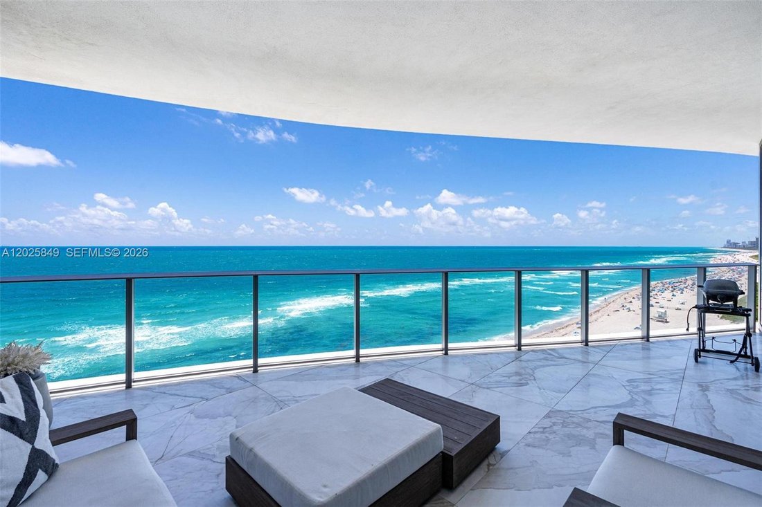 Condo in Sunny Isles Beach, Florida, United States 2 - 18019239