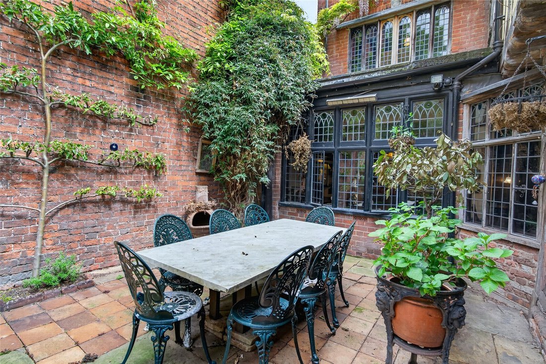 House in Ipswich, England 2 - 18053129