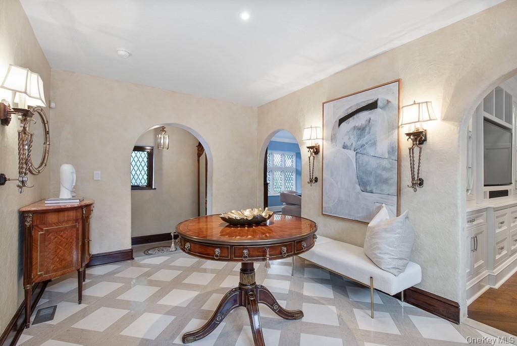 House in Bronxville, New York, United States 4 - 16499120