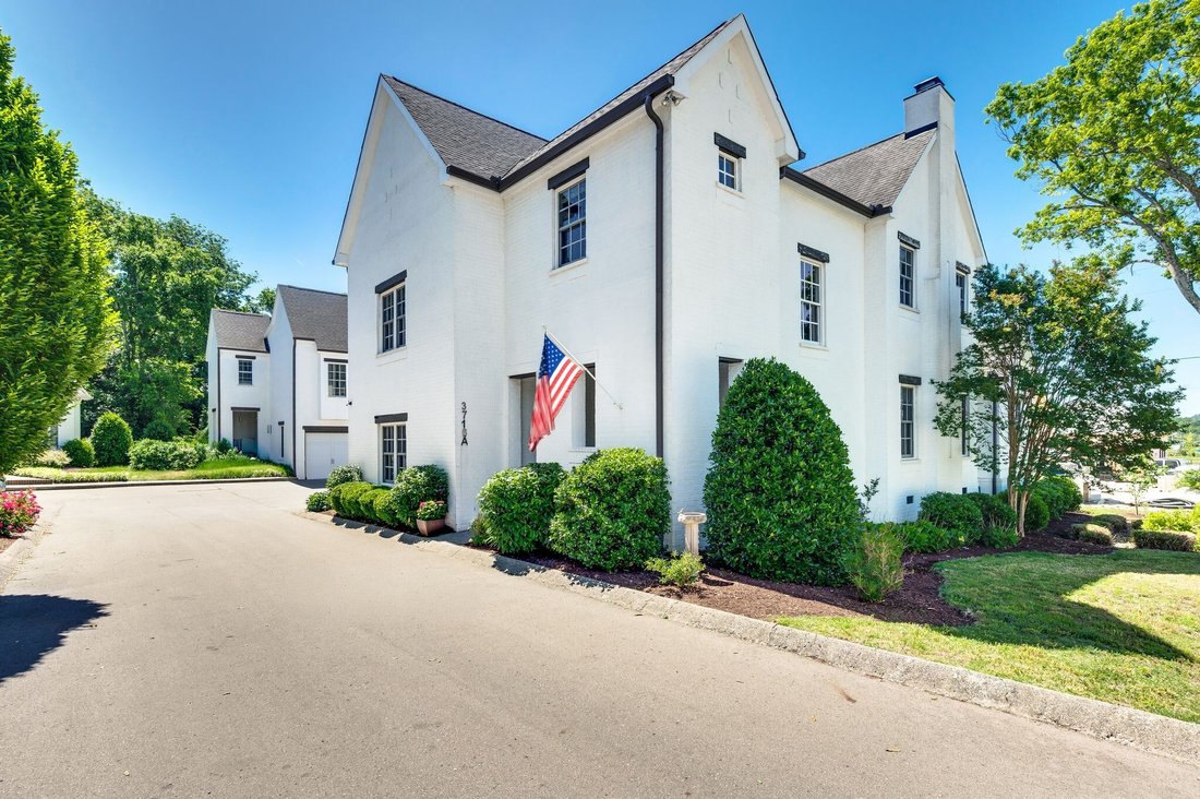 Co Op in Forest Hills, Tennessee, United States 3 - 18053467