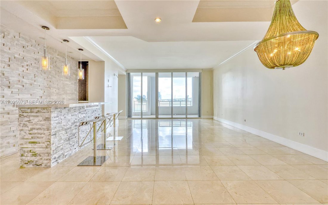 Condo in Miami, Florida, United States 3 - 18019249