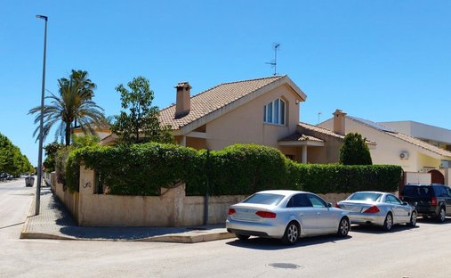 Villa in Santiago de la Ribera, San Javier, Región de Murcia 1