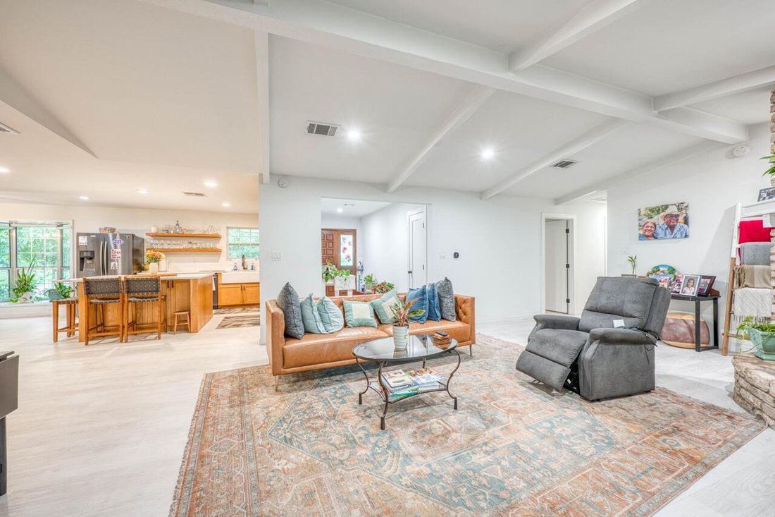 House in Marble Falls, Texas, United States 5 - 18053449