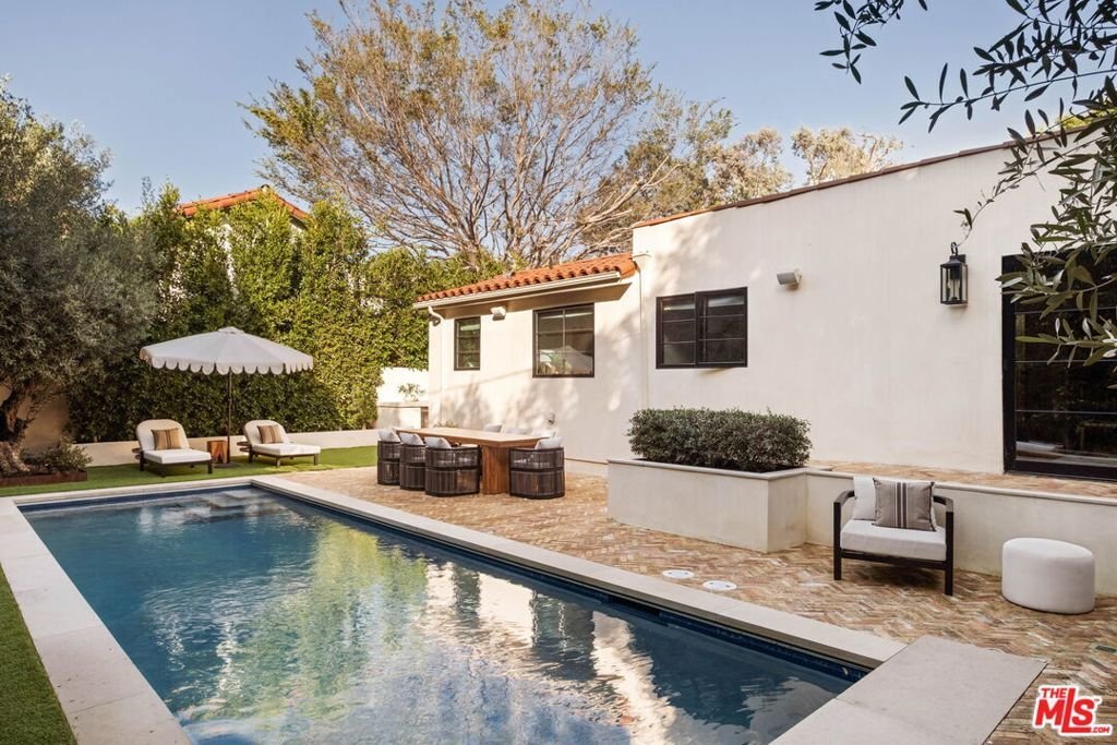 House in Los Angeles, California, United States 1 - 18018841