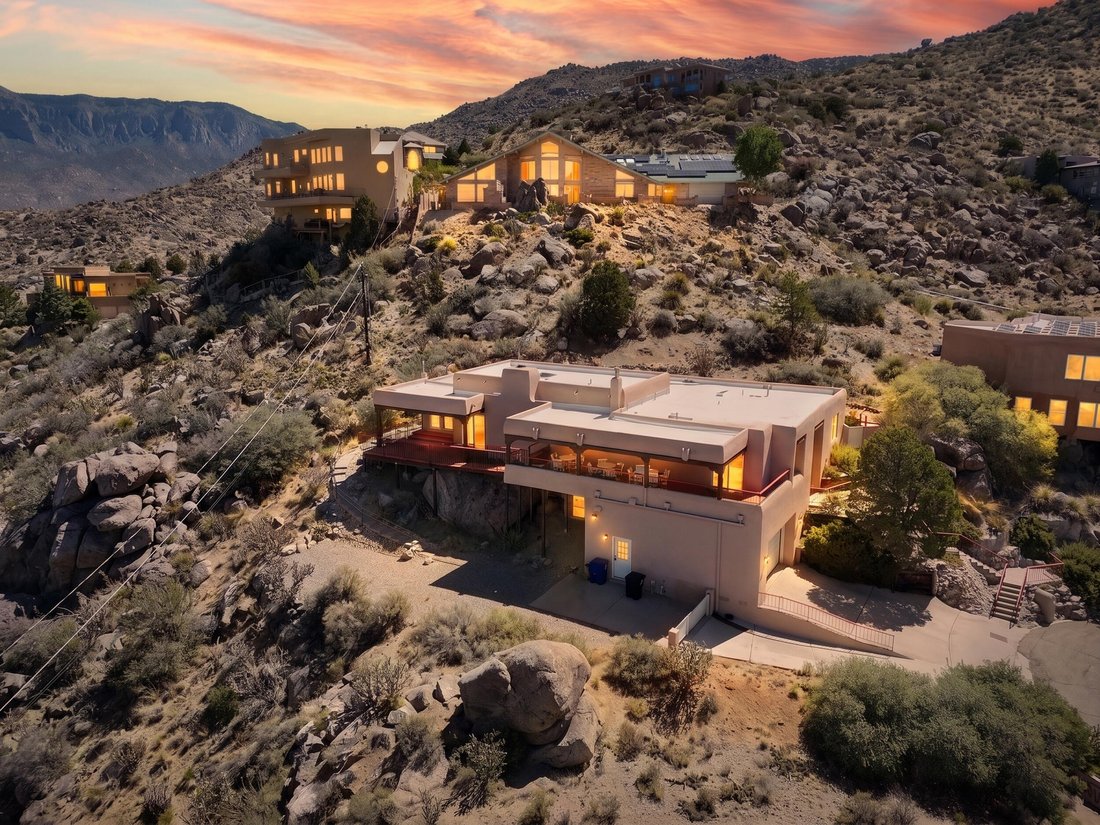 House in Albuquerque, New Mexico, United States 3 - 18052721