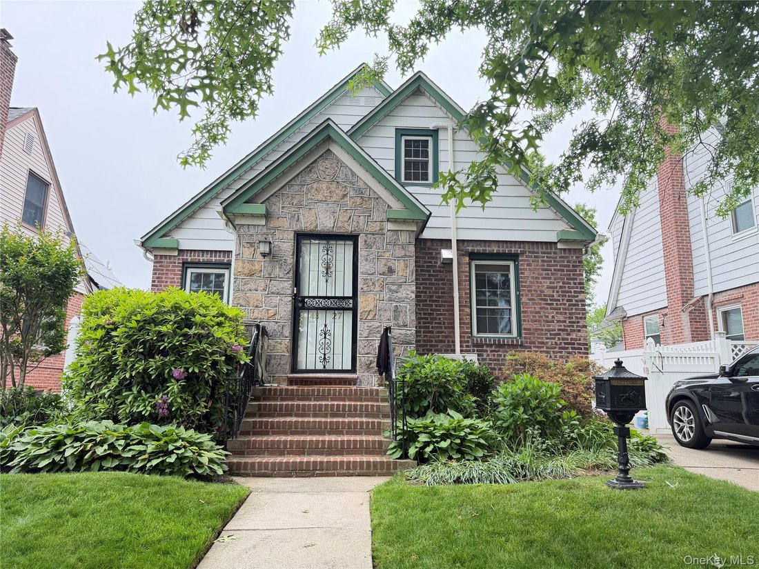 House in New York, New York, United States 1 - 16993436