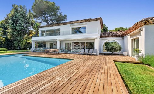 Villa in Valbonne, Provence-Alpes-Côte d'Azur, France 1