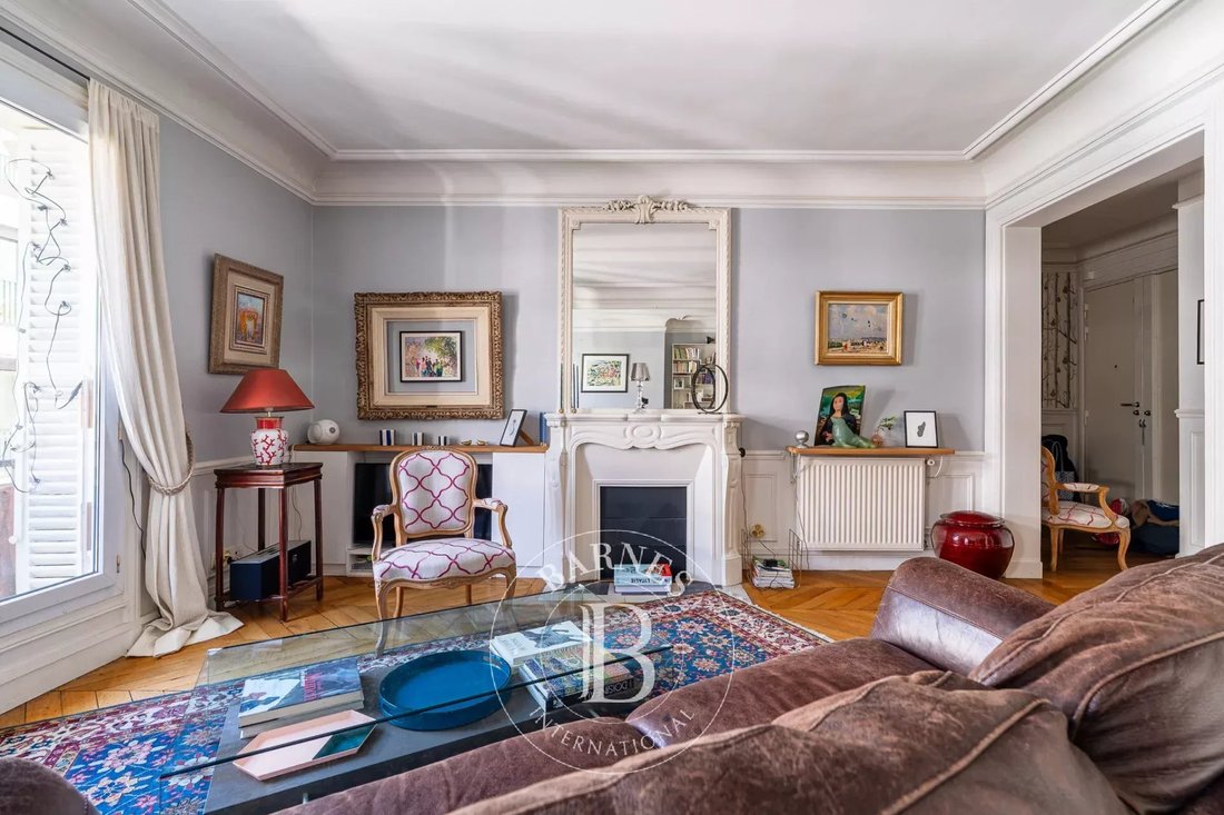 Apartment in Chaillot, Paris 16e Arrondissement, Paris 5 - 18053284