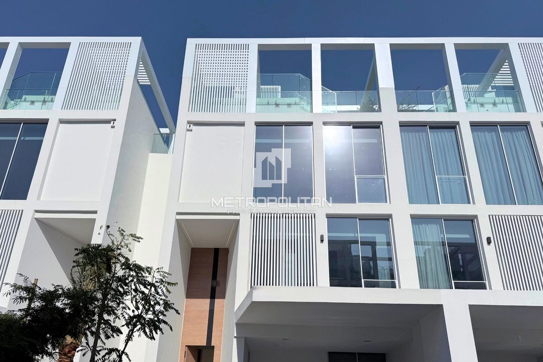 Villa in Wadi Al Safa 3, Wadi Al Safa, Dubai 2 - 16899516