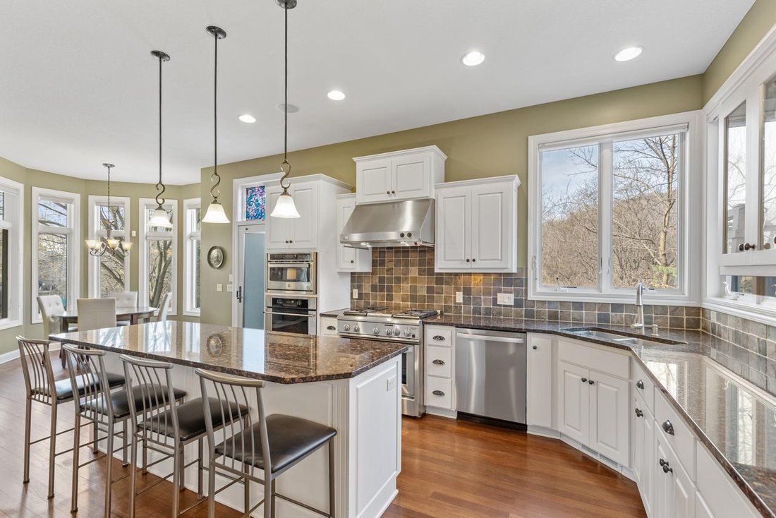 House in Eden Prairie, Minnesota, United States 2 - 18053337