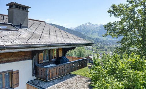 House in Saanen, Canton of Bern, Switzerland 1