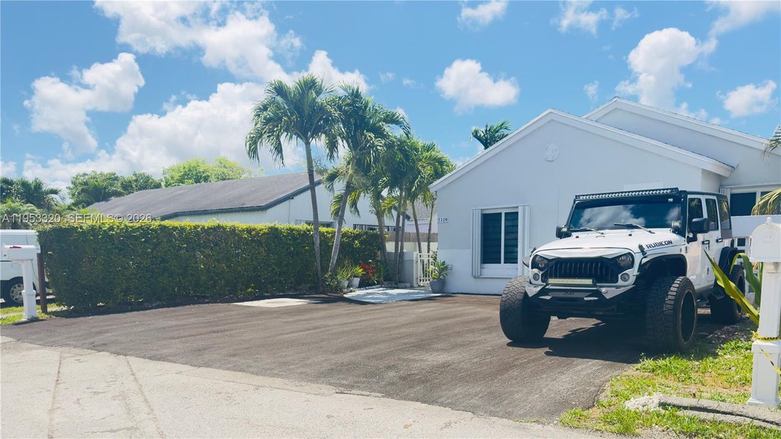 House in Miami, Florida, United States 4 - 17205564