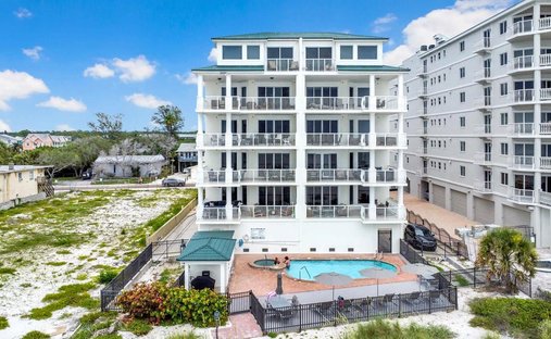 Condo in Indian Shores, Florida, United States 1